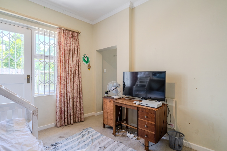 3 Bedroom Property for Sale in Oranjezicht Western Cape